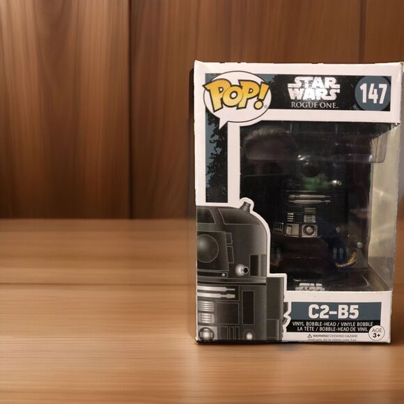 Funko Pop! Star Wars Rogue One C2-B5 Droid #147 Vinyl Bobble-Head Figure NEW - Picture 1 of 11